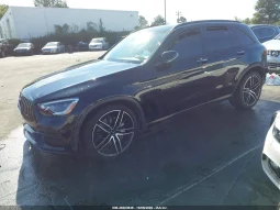
										Mercedes-Benz Glc full									