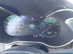 
										Mercedes-Benz Glc full									