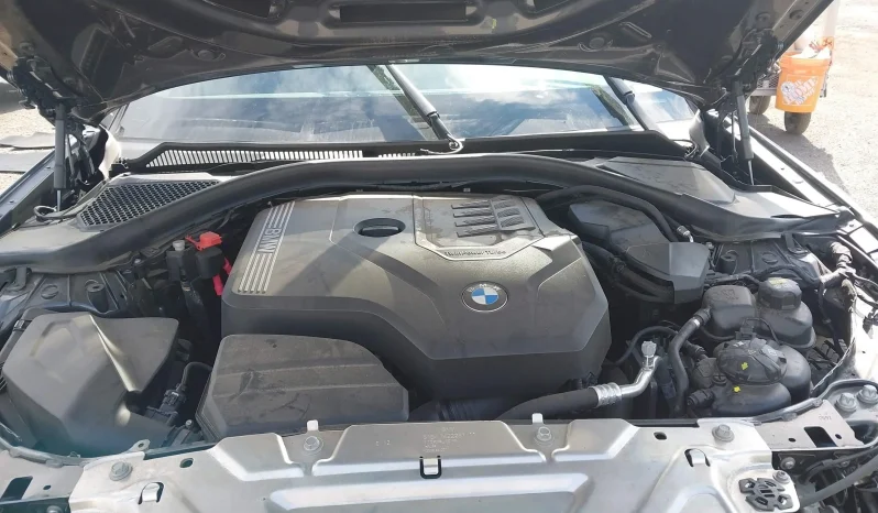 
								BMW 330 full									