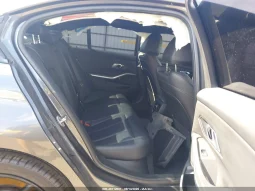 
										BMW 330 full									