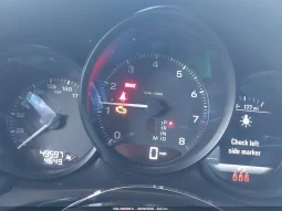 
										Porsche Macan full									
