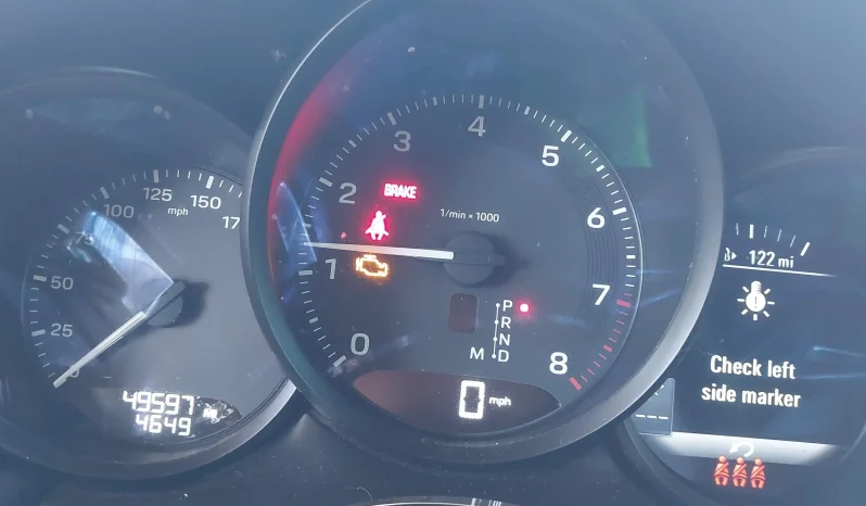 
								Porsche Macan full									