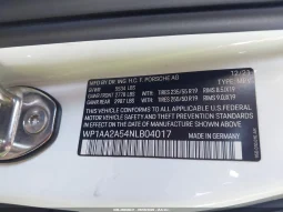 
										Porsche Macan full									