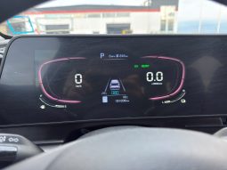 
										2023 Kia Sportage EX full									