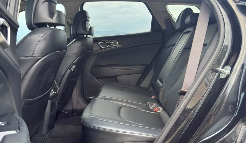 
								2023 Kia Sportage EX full									