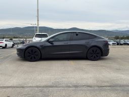 
										Tesla MODEL 3 full									