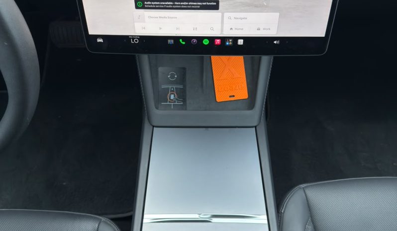 
								Tesla MODEL 3 full									