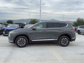 Hyundai Santa