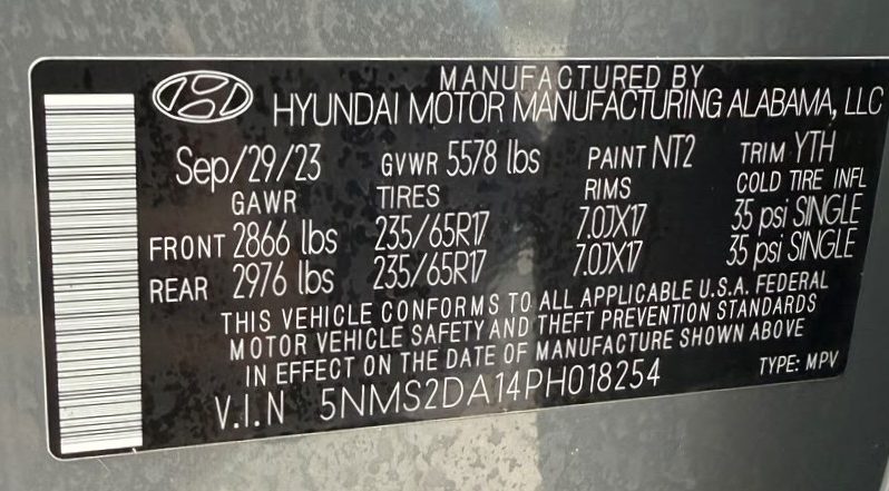 
								Hyundai Santa full									