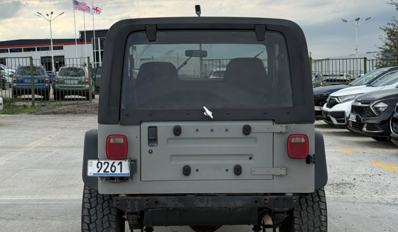
								1994 Jeep Wrangler full									