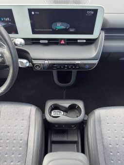 
										2022 Hyundai Ioniq 5 full									
