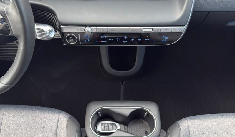 
								2022 Hyundai Ioniq 5 full									