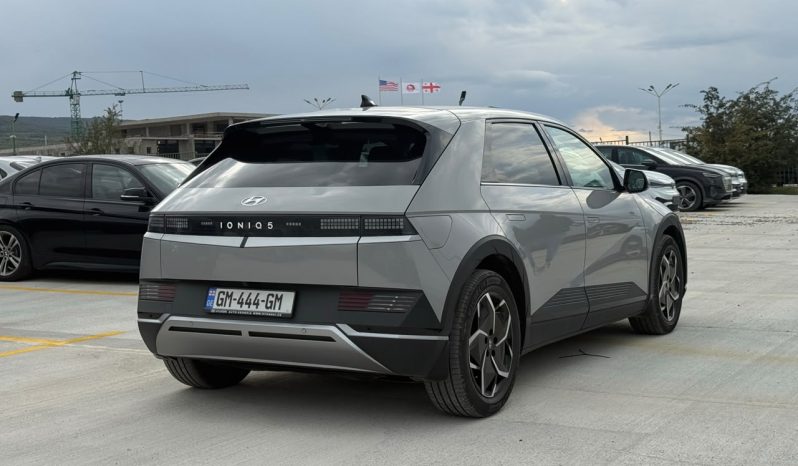 
								2022 Hyundai Ioniq 5 full									