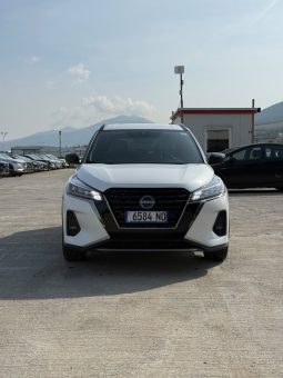 
										2024 Nissan Kicks SR full									