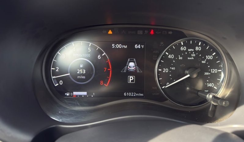 
								2024 Nissan Kicks SR full									