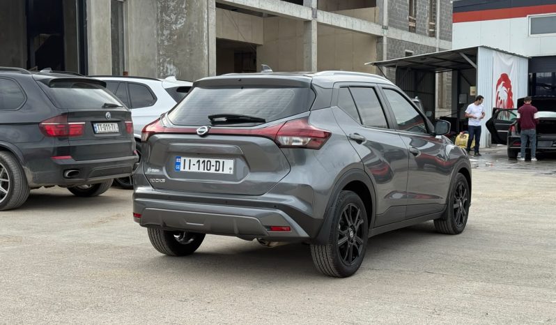 
								2021 Nissan Kicks SV full									