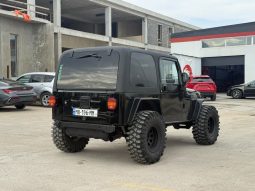 
										JEEP WRANGLER TJ SAHARA full									