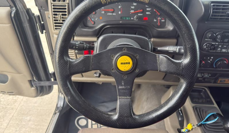 
								JEEP WRANGLER TJ SAHARA full									