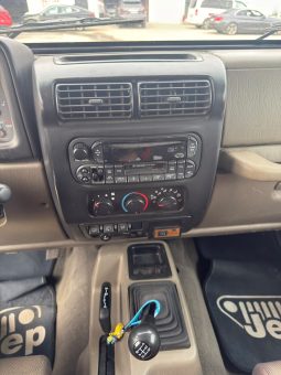 
										JEEP WRANGLER TJ SAHARA full									