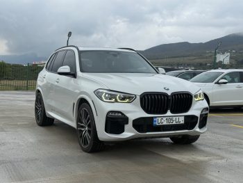 2019 BMW X5 xDrive50i