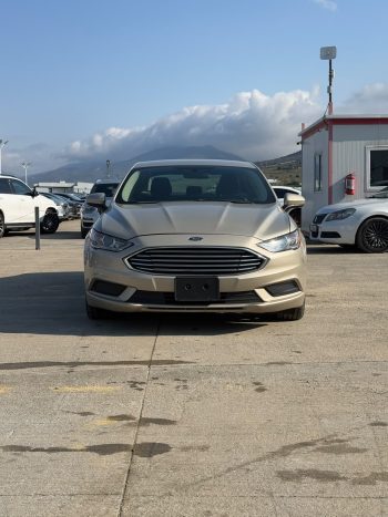 2017 Ford Fusion Hybrid SE