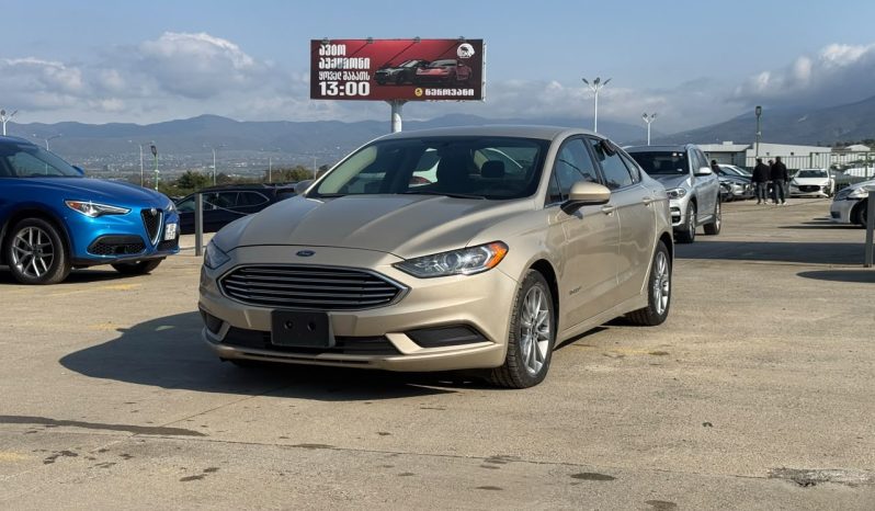 
								2017 Ford Fusion Hybrid SE full									