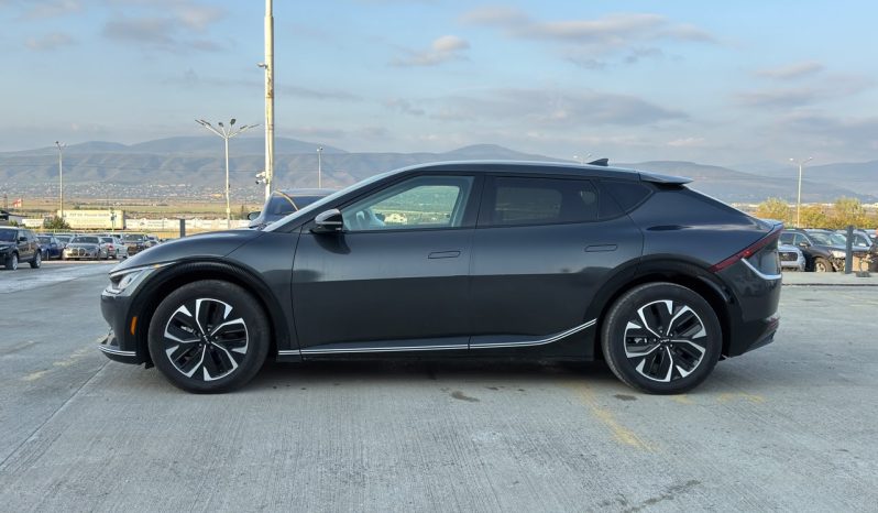 
								2024 Kia EV6 Wind full									