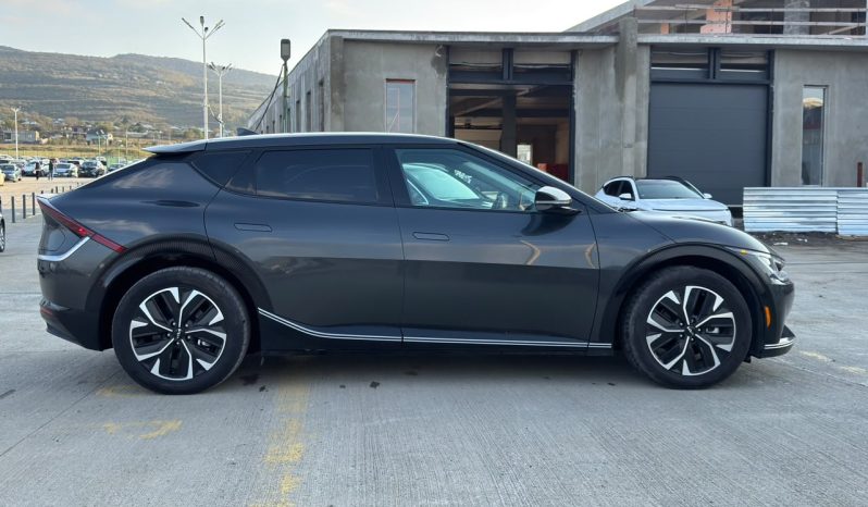 
								2024 Kia EV6 Wind full									