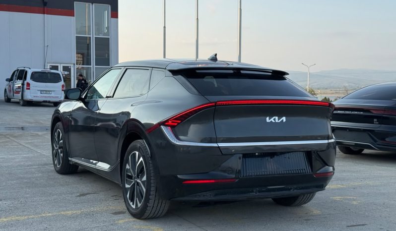 
								2024 Kia EV6 Wind full									