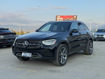 2021 Mercedes-Benz GLC 300