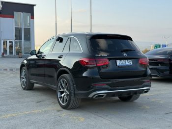 2021 Mercedes-Benz GLC 300