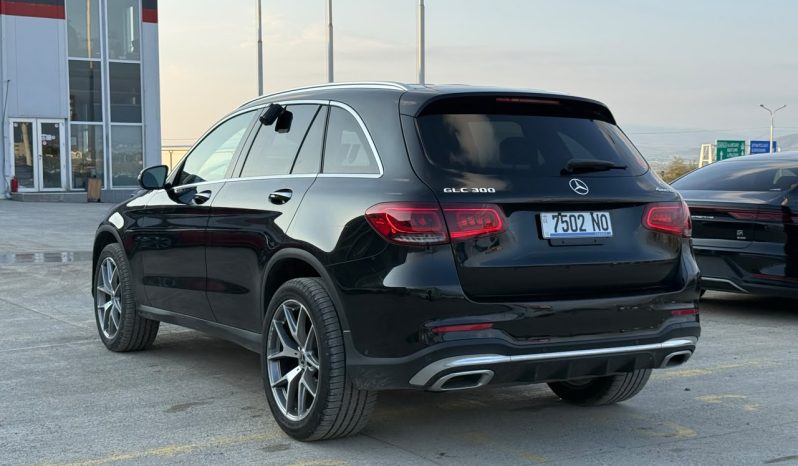 
								2021 Mercedes-Benz GLC 300 full									