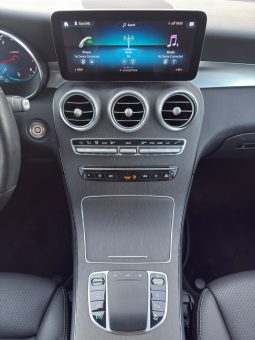 
										2021 Mercedes-Benz GLC 300 full									