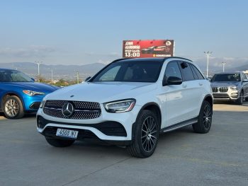 2021 Mercedes-Benz GLC 300