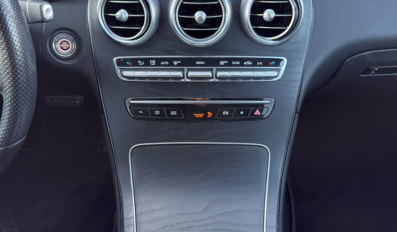 
								2021 Mercedes-Benz GLC 300 full									