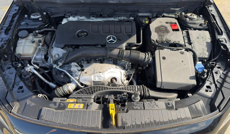 
								2021 Mercedes-Benz GLB 250 full									