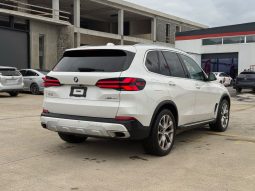 
										2024 BMW X5 Xdrive40I full									