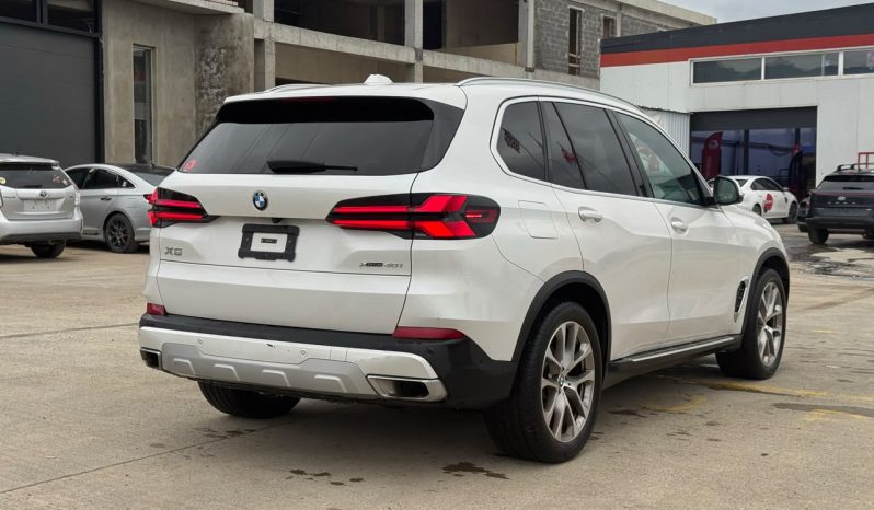 
								2024 BMW X5 Xdrive40I full									