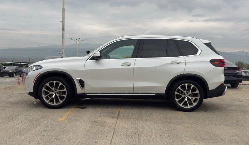 
								2024 BMW X5 Xdrive40I full									