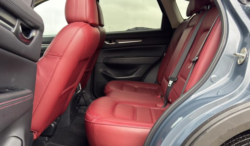 
								2022 Mazda CX-5 S Carbon Edition full									