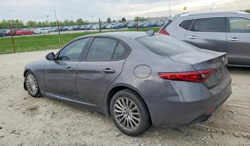 
								Alfa Romeo full									