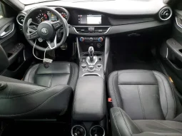 
										Alfa Romeo full									