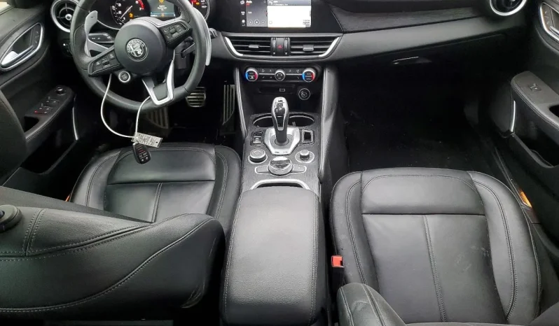 
								Alfa Romeo full									