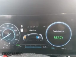 
										2025 Hyundai Elantra Limited full									