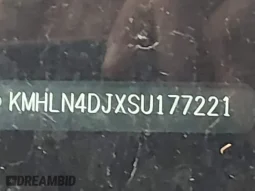 
										2025 Hyundai Elantra Limited full									