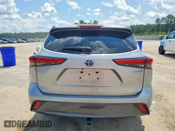 2021 Toyota Highlander Hybrid Limited